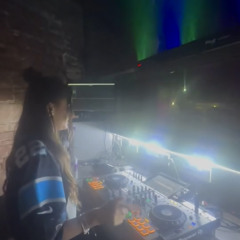 HouseMix - Warehouse Penrith CHLOE SCOTT