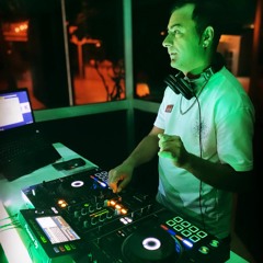 Dj Kadir Leoon Reynmen  Gitme (Remix)