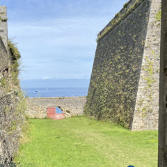 ISHA BEL ~ Jah Nah Let You Go + ADDIS PABLO ~ Rockers Mood