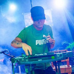 PLAYBOY DA VIUVA [ DJ BERTOLOSSI ] BAILE DO JAPÃO