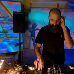 #001: Yoav Naveh - Messeraum Sessions