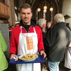 VfB Stuttgart hilft in der Vesperkirche