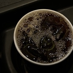 من غبت عنّي وانا صدقني مرايه مكسوره …