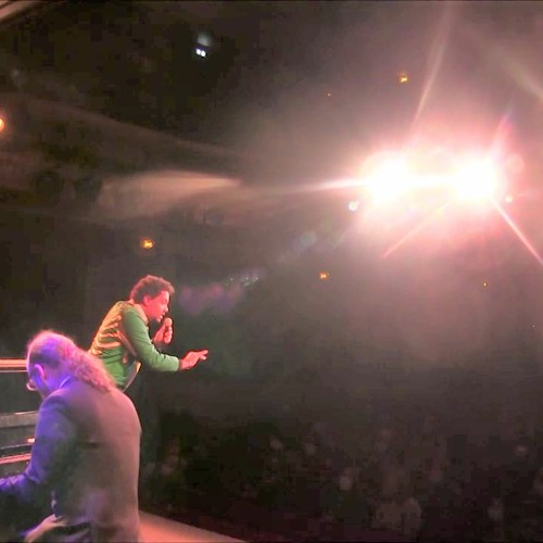 #Rappel Jann Halexander chante 'Aucune Importance' avec le public 5/10/2020, Théâtre Michel, Paris