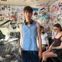 Field Note for the x3butterflyeffect @ The Lot Radio 06-25-2025