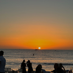 Sunset O´Clock at @Le Club Beach Club (27-11-22)