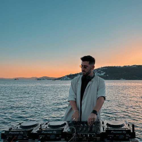 Chris IDH at Mantyachting , Mykonos