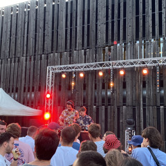 en projet (fin à 1'50")