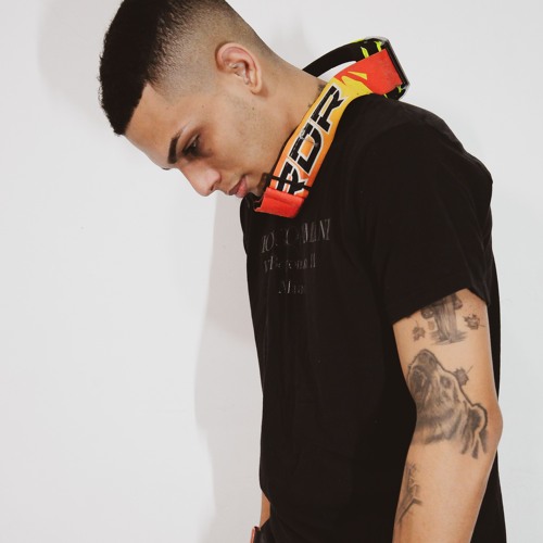MC PANICO TROPA DO HUCK COME VC (PROD.DJ JAVÃ)