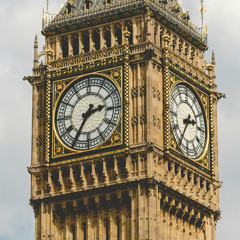 Grey mornings return to London as the clocks go back