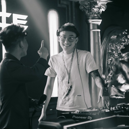 MIXTAPE HOUSELAK XẬP XÌNH - T - ICE.WAV