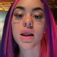 i fucking hate this bitch i want her in the ditch - ppcocaine