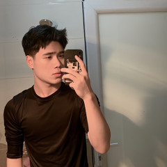 pho xa dem dong nguoi...