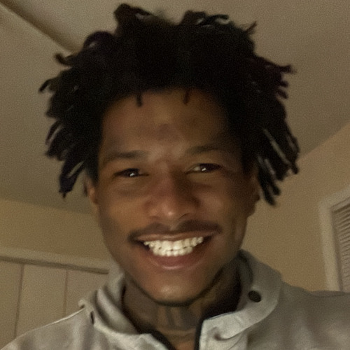 Esjaja - Yes Im Krashing Bout Coochie, Oh Wait! WHERES MY FUCKIN KNIFES Prod. Snow! (Glozula Radio)