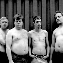 Disko på franska [from the theatre play "Returpappor"] (2007)