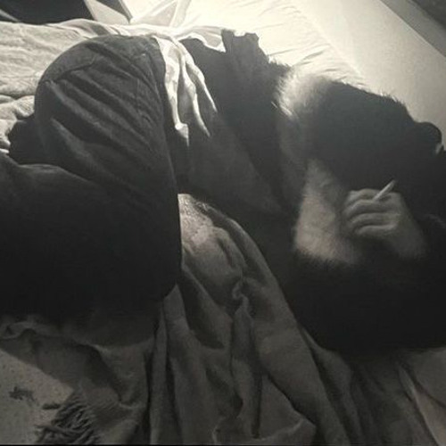 ياعيني صبي دمع راحو احبابي بعيد