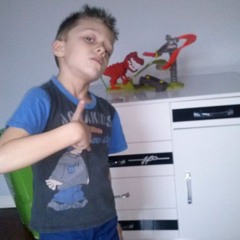 eu não consigo acreditar que a metade da minha laranja já virou suco