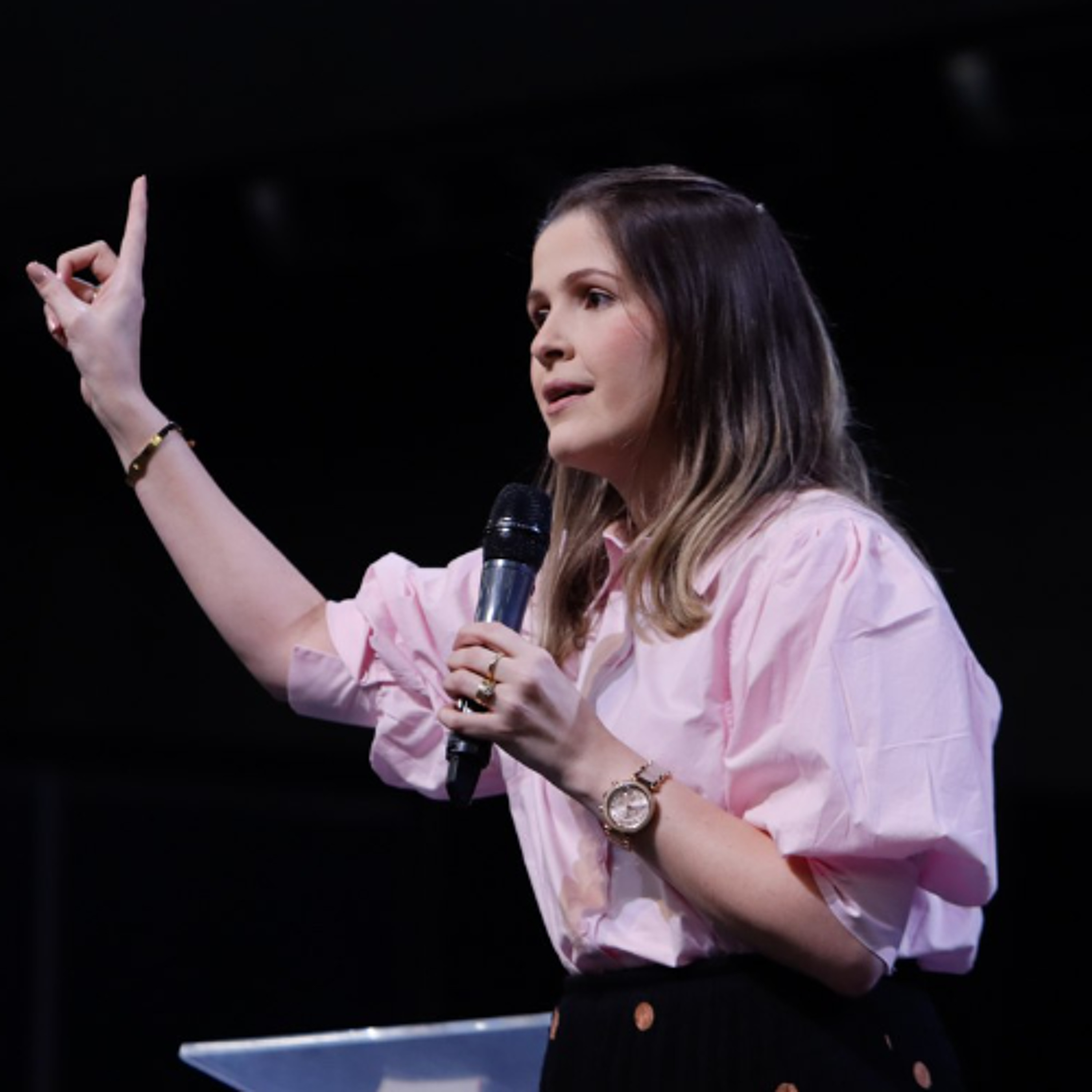 O que torna a Bíblia tão poderosa: A verdade que muitos ignoram - Willa Meneghel