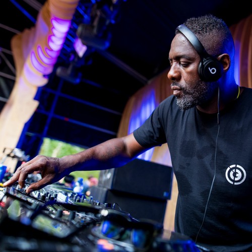 Idris Elba Full DJ Set on Radar Radio by FvckBandit