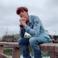 Thằng Bé Cầm Quyền - kst Xuân Huy.mp3