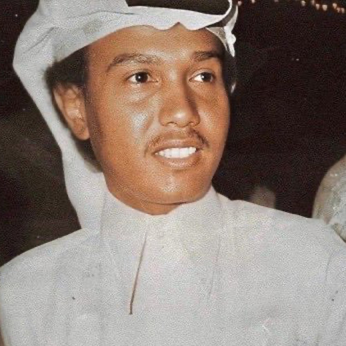 ⁩ الشَمِّ والضَم قِد حَل مِن لمسِ بَعضِ الأيادي أصبَح الخَصر ناحِل