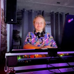 Hitech GeHt Steil @ClubPaula
