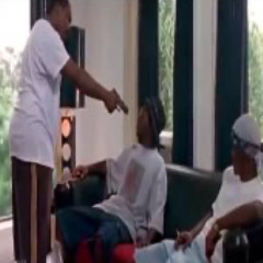 WHAT HAND YOU ROLL UP WIT?