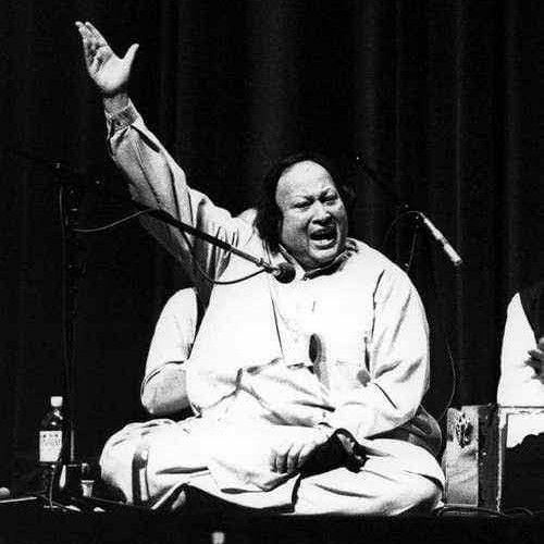 Sanu Ek Pal Chain Na Aave - Nusrat Fateh Ali Khan / Full Version #1