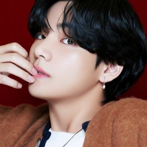 Stream YU 7 V | Listen to Only BTS V🐯🐻 playlist online for free