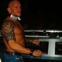 Junior Vasquez 'Junior's World' 103.5 FM WKTU, NYC 5-14-2004' (Manny'z Tapez)