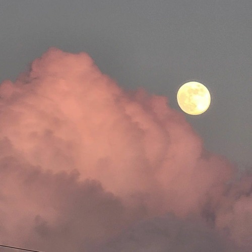 EvolLilMacio x kiera. - wake up (prod. grayskies)