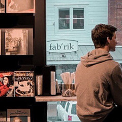 ما للنجّوم أوطان - عبدالله المانع