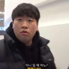 딸~깍!