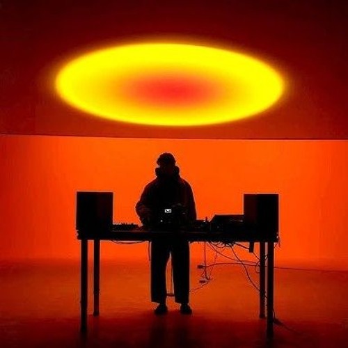 AVAION - Frequency and Light live set 2025