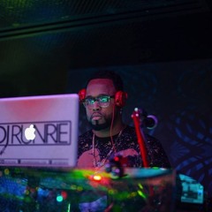 In The Club With @Djrunrie