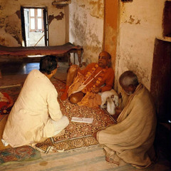 Alap Kirtan at Radha Damodar Mandir Vrindavan - 8.4.23