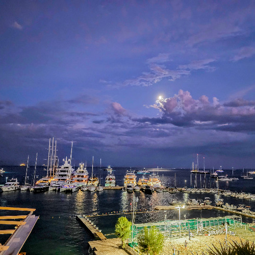 Deep Winter Vol.1 2025 (Mixed & Compiled By AnGeLo)