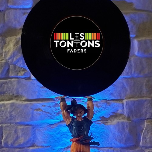 = JuliuS = Steak House Sur Le Quai