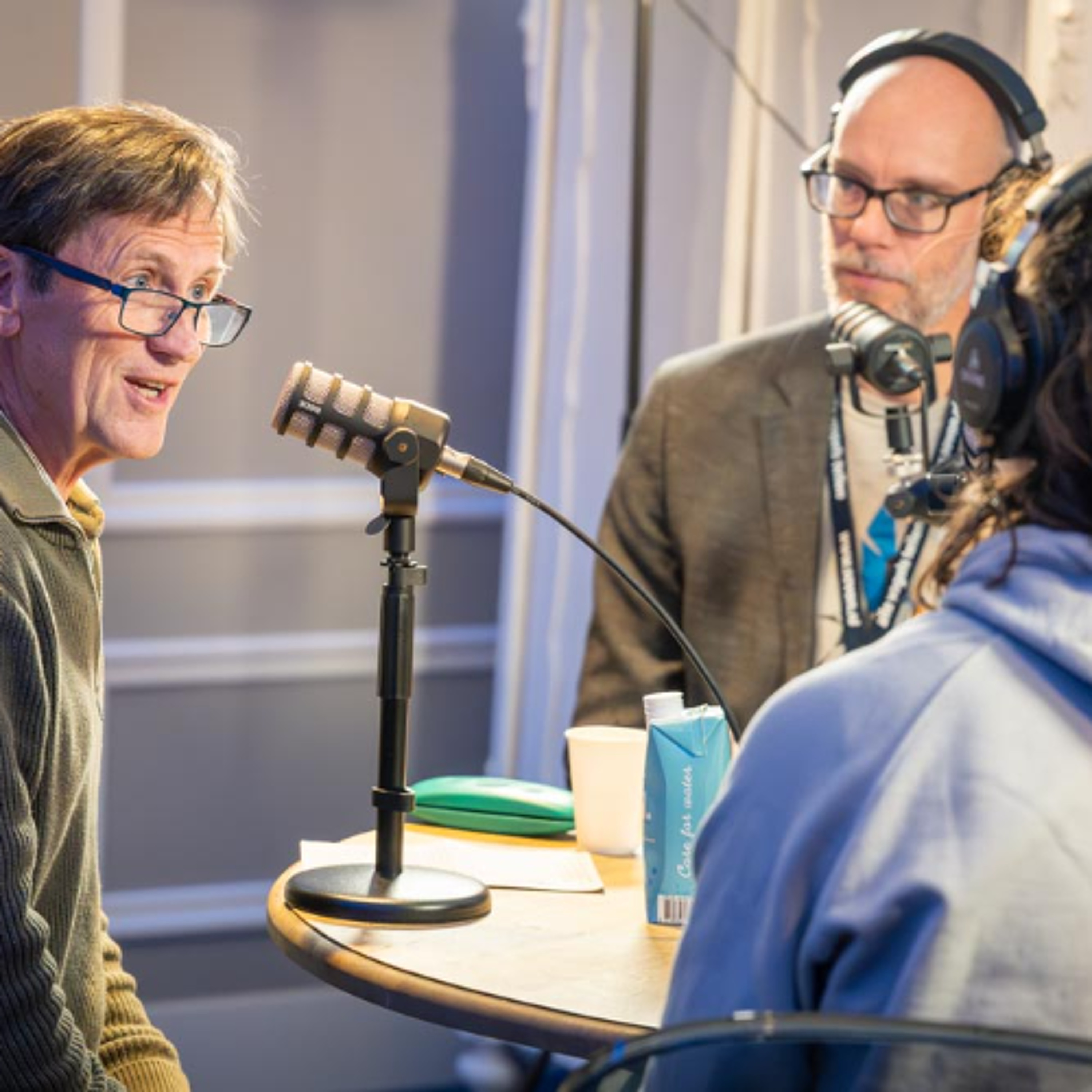 Vogelverhalen 29: Rode Wouw, Boomkruiper en Kraanvogel