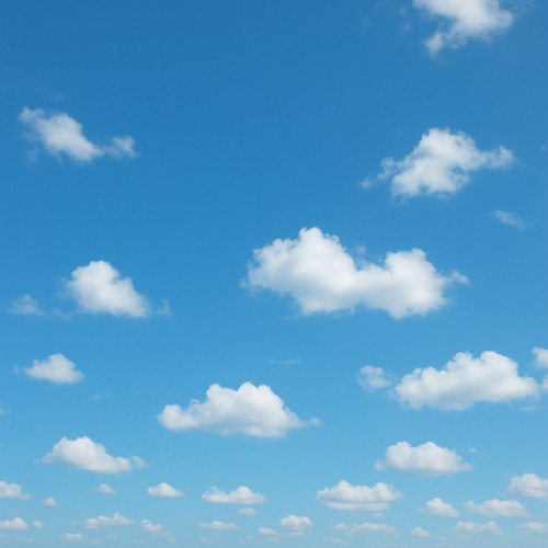 Di balik langit yang biru