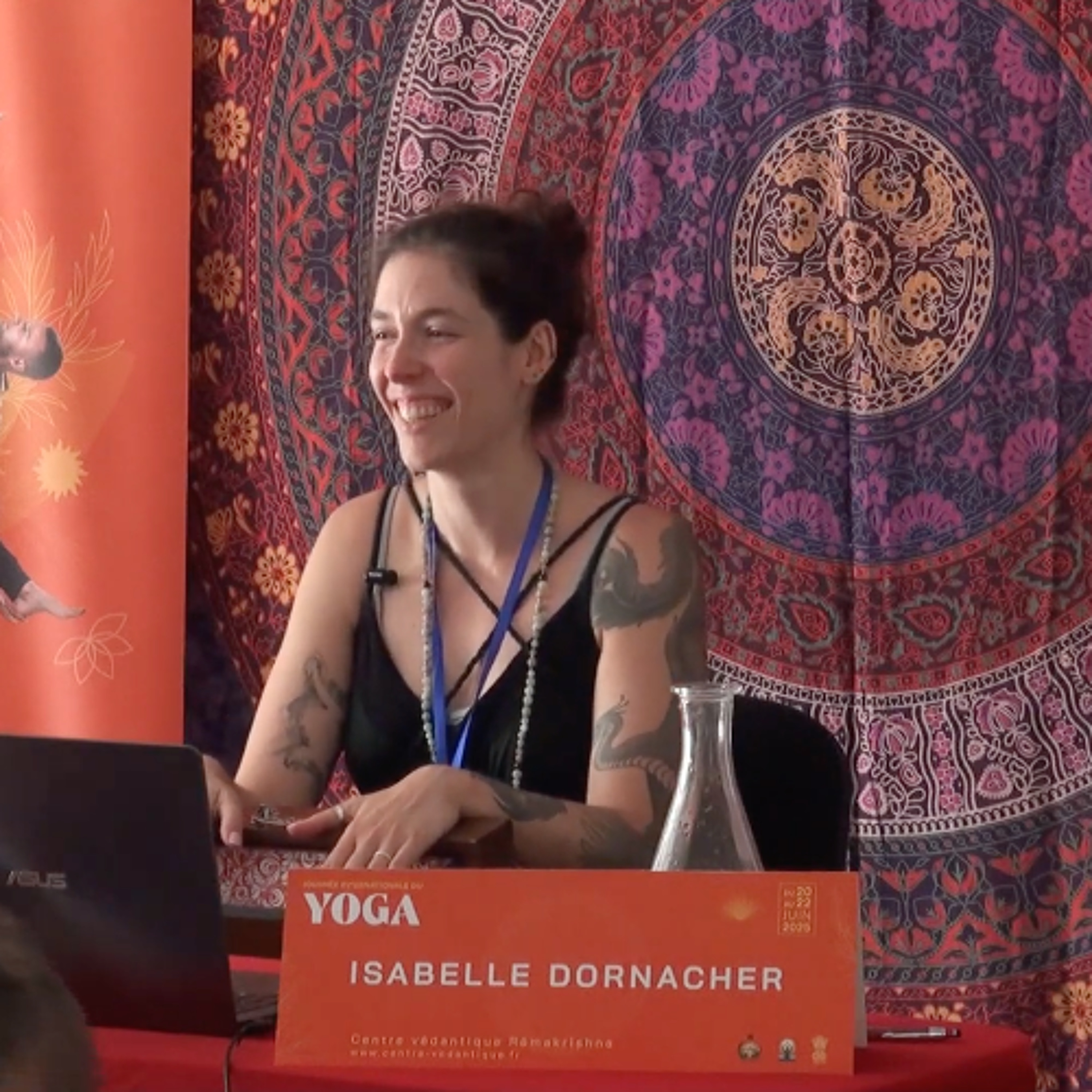 CONFÉRENCE -  Le yoga entre essence, époque et engagement par ISABELLE DORNACHER (samedi 14 mars 2026) episode artwork
