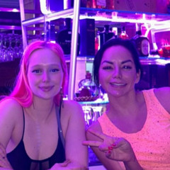 la que puede puede, y la que no, que se sienta y kholee