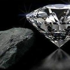 LomegaAmaru - 'PAIN POETRY'"Feel It In The Air"(Freestyle)'