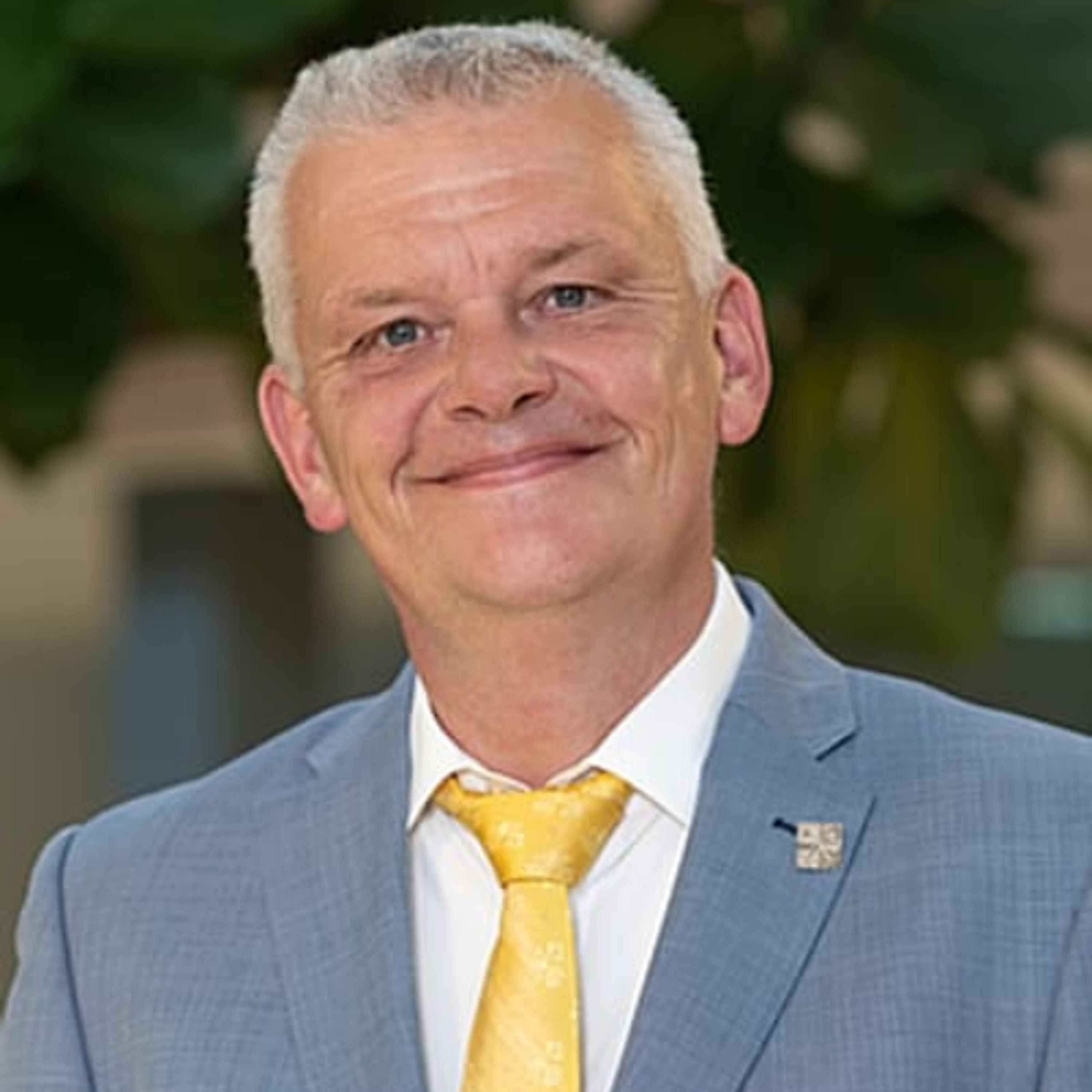 2025-10-06 Wethouder Daan Binnendijk legt uit dat de begroting van dit jaar 'beleidsarm' is episode artwork