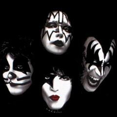 Kiss - I was Made for Lovin You (re disco ver ''Can't Get Enough" Feel the Magic reMix) back to 79