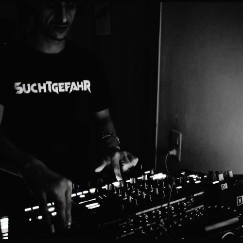Sex_Drugs_Techno_LiveCut_