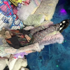 “ LUV 2 BURN ” - (Prod. Yung ol f ✡︎ssilized bib)