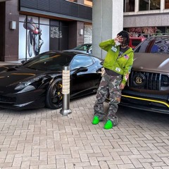 Autumn! She love me! she love me not! Ig live snippet 7/22/25