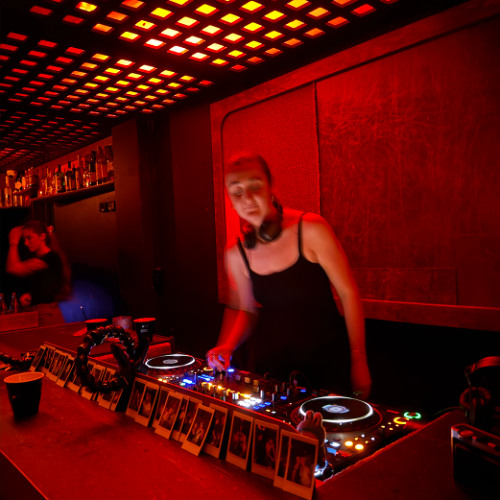 SUNDAY SWEATS | LOOM LOUNGE