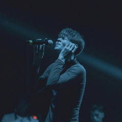 Strange human - Frozen (live)